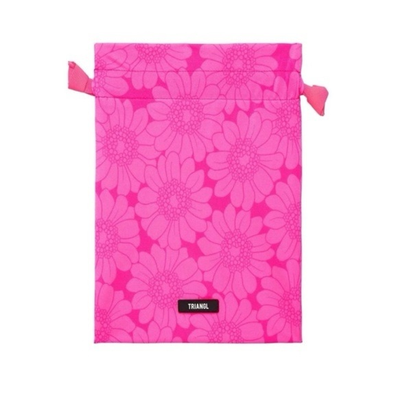 Triangl Pitaya Floral Drawstring Bag for Swimsuits Bikinis Beach Travel Pouch - Picture 1 of 8